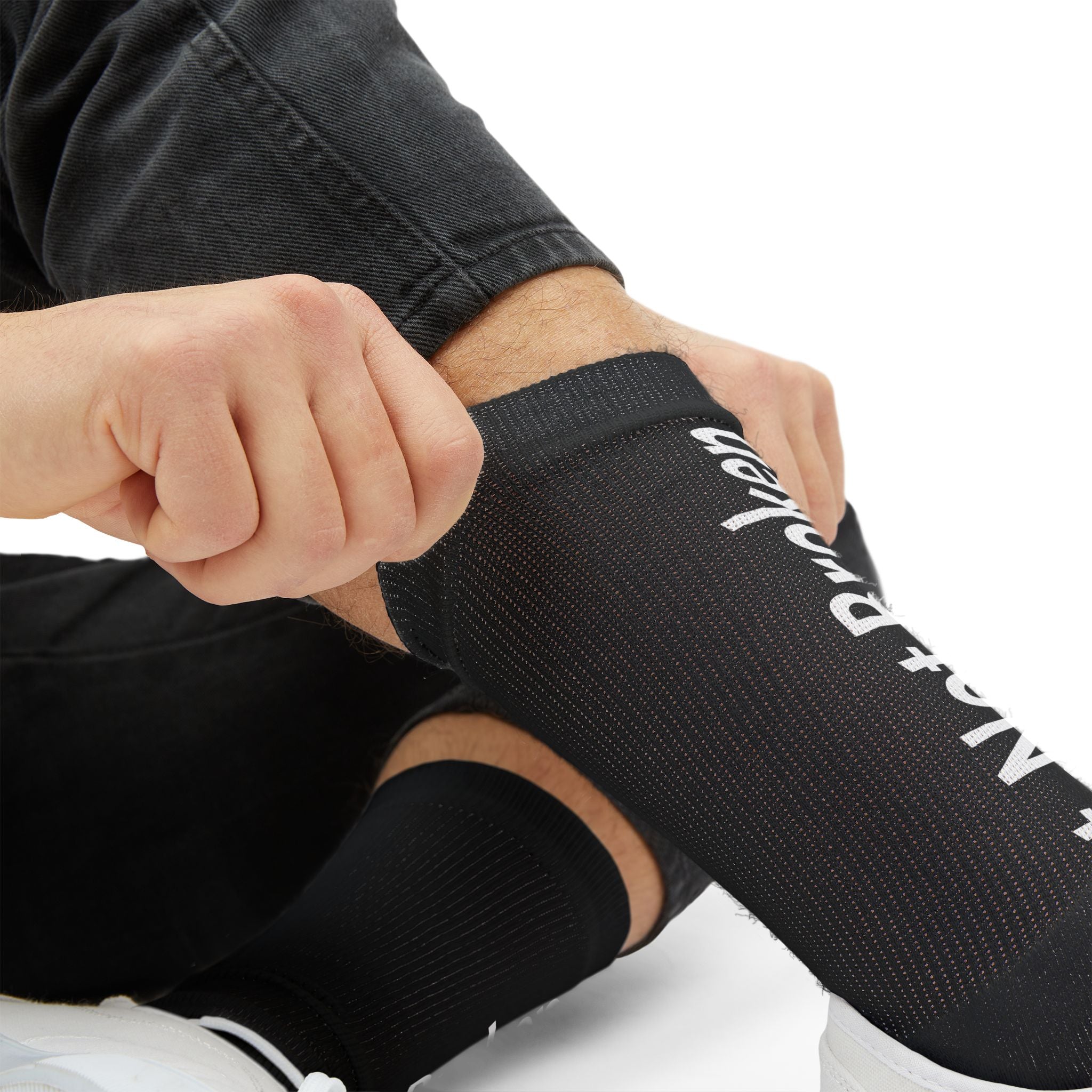DNH l Black Crew Socks